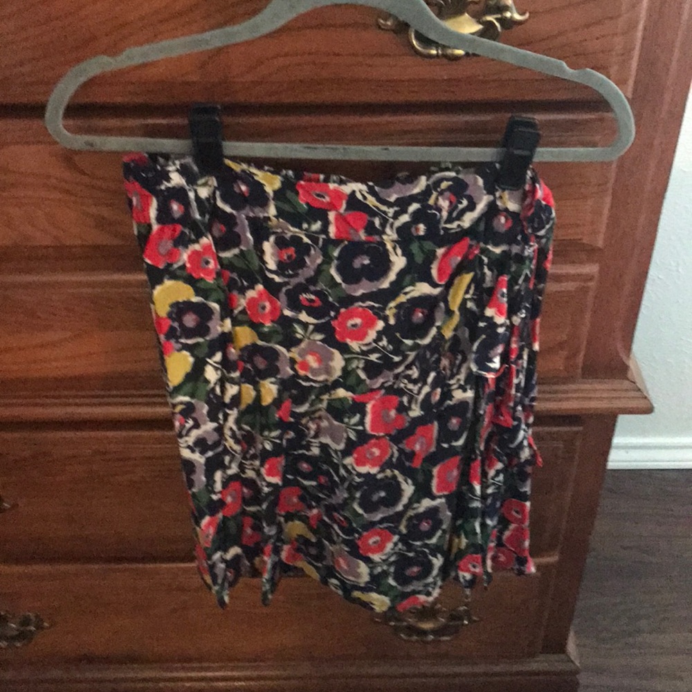 Anthropologie floral skirt, size M